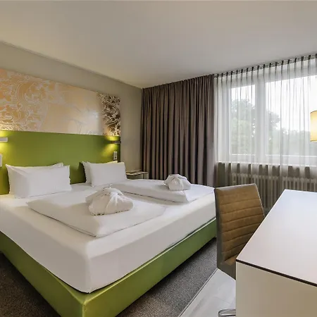 Otel Congress Mercure An Der Messe 4*