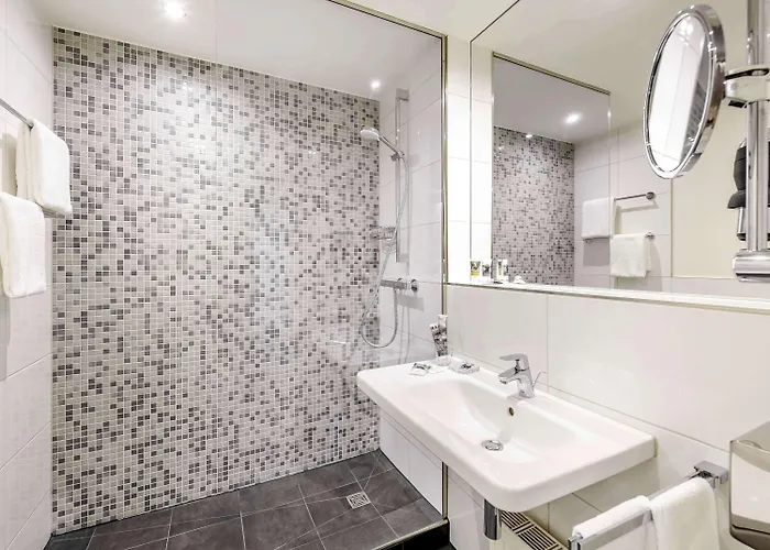 Hotell Congress Mercure An Der Messe 4*