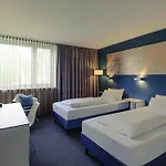 Congress Mercure An Der Messe Hotel