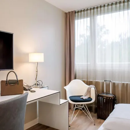 Отель Congress Mercure An Der Messe 4*