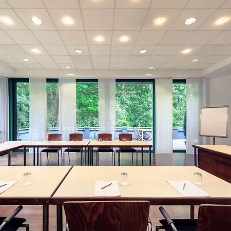 Congress Mercure An Der Messe 4*
