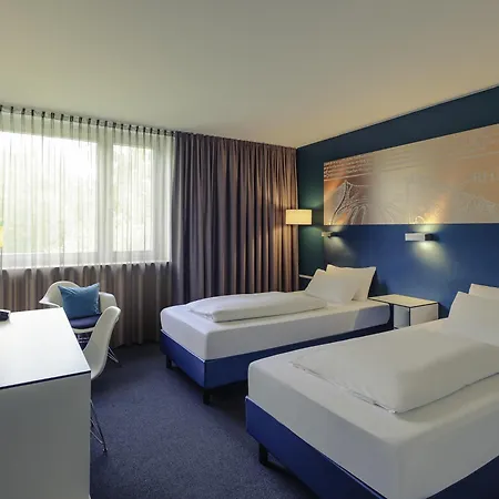 Congress Mercure An Der Messe Hotel