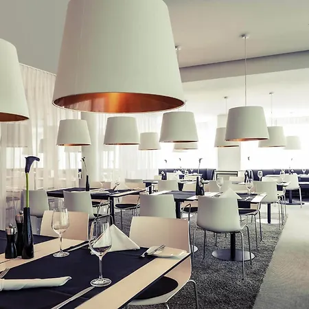 Congress Mercure An Der Messe Hotel