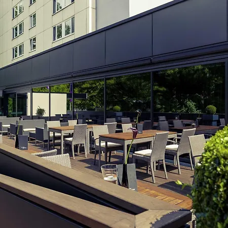 Congress Mercure An Der Messe Hotel 4*