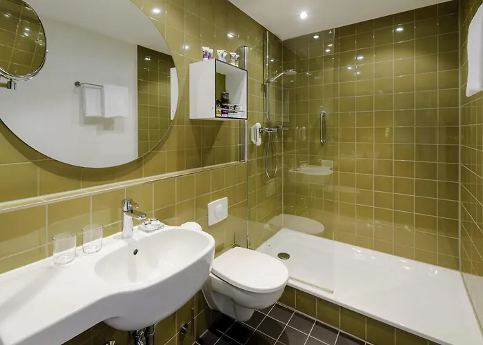 Congress Mercure An Der Messe 4*
