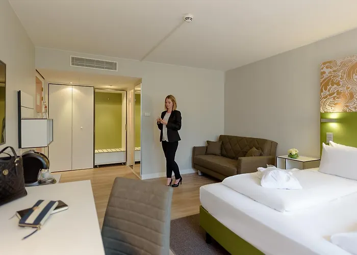 Congress Mercure An Der Messe 4*