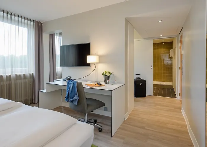 Congress Mercure An Der Messe 4*